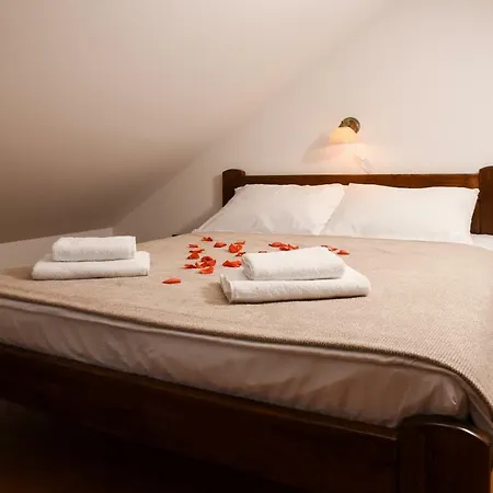 Apartment Moya 1 *