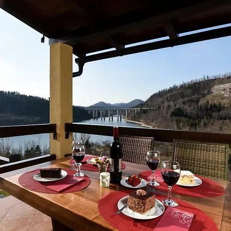 Moya 1 Apartment *
